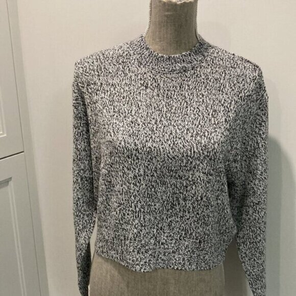 H&M Black Marbled Knit Crew Neck Sweater - Picture 10 of 11
